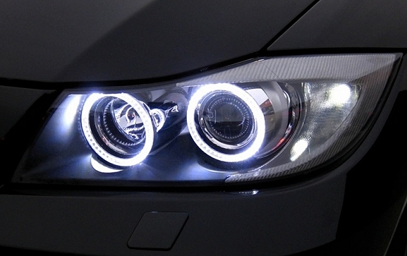 Für BMW 3er E90 E91 LED ANGEL EYES STANDLICHT RINGE MARKER TOURING 12W Weiß HS